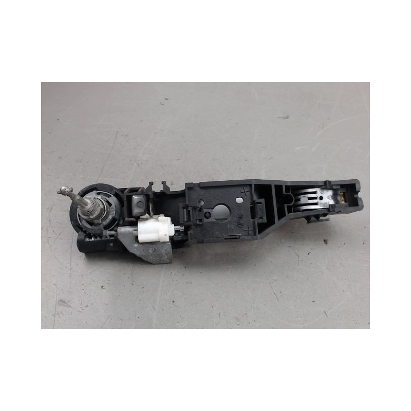 POIGNEE EXTERIEURE PORTE AVANT GAUCHE RENAULT CLIO
