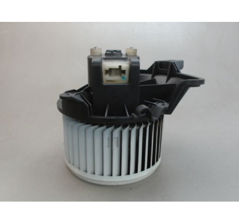 MOTEUR VENTILATEUR CHAUFFAGE