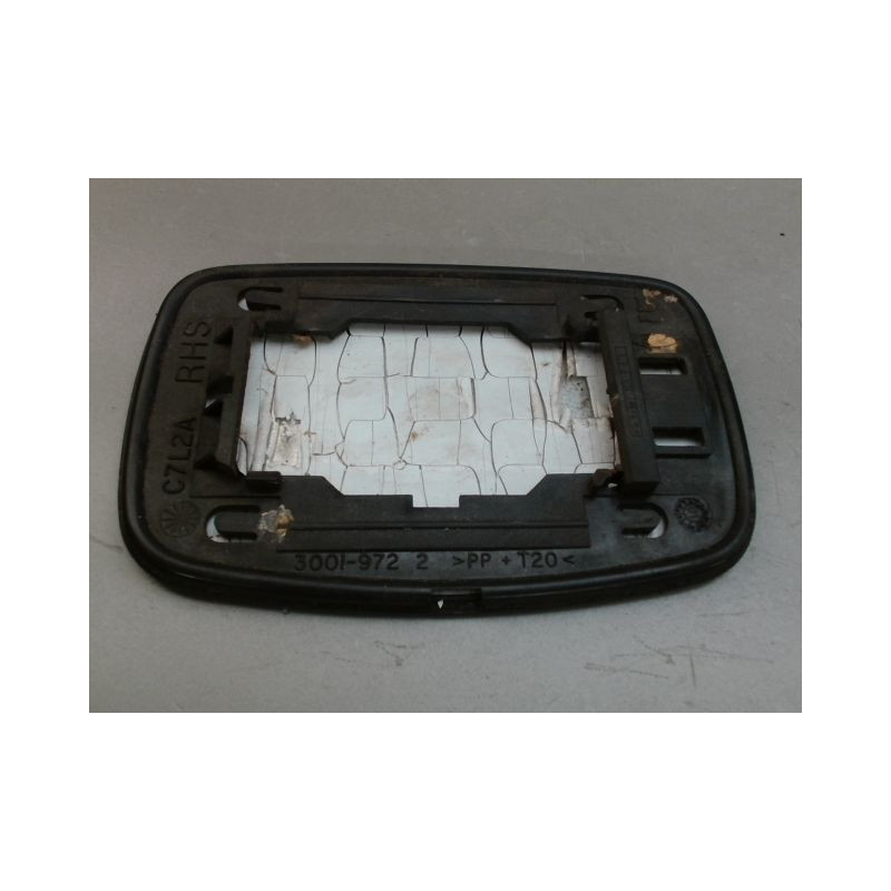 GLACE RETROVISEUR EXT D FORD FIESTA