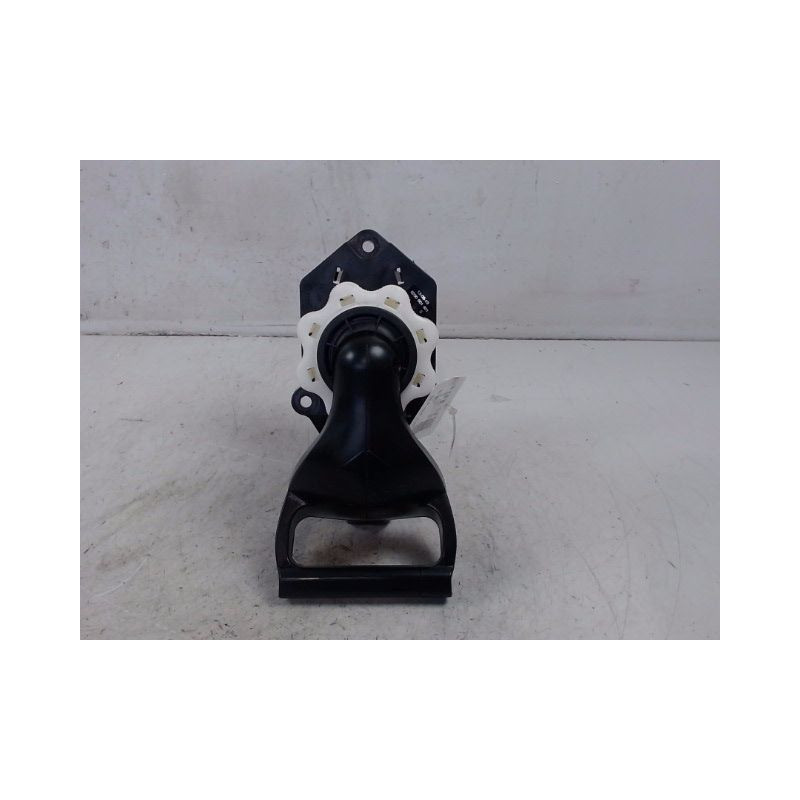 TREUIL DE ROUE DE SECOURS RENAULT CLIO IV