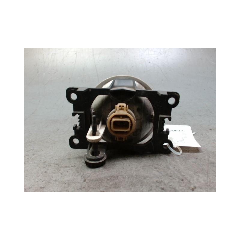 PHARE ANTIBROUILLARD AVANT DROIT PEUGEOT 207 CC
