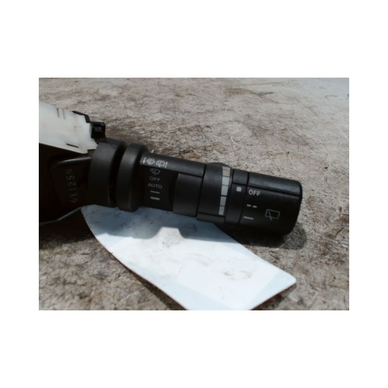 COMMANDE ESSUIE GLACE NISSAN QHASQAI 2007-