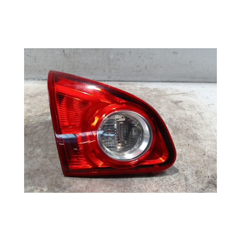 FEU ARRIERE INTERIEUR GAUCHE NISSAN QHASQAI 2007-
