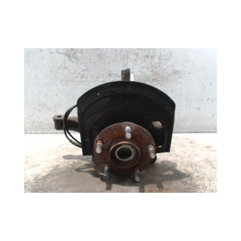 PIVOT AVANT GAUCHE NISSAN QHASQAI 2007-