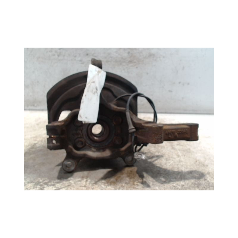 PIVOT AVANT GAUCHE NISSAN QHASQAI 2007-