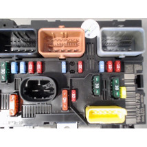 BOITE A FUSIBLES CITROEN C3