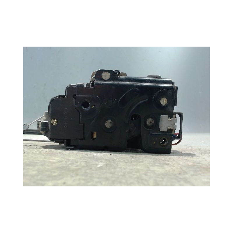 SYSTEME CONDAMNATION AVANT DROIT VOLKSWAGEN GOLF IV 98-2004