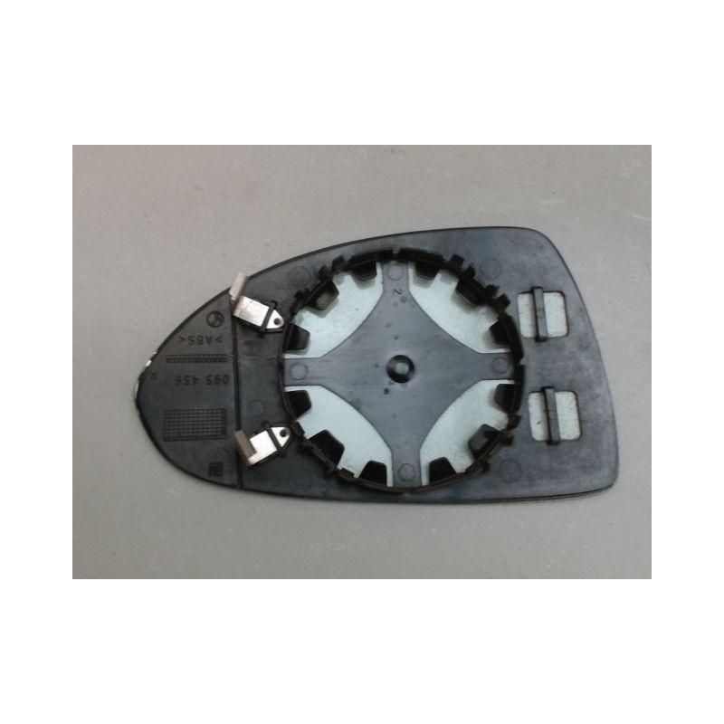 GLACE RETROVISEUR EXT D OPEL CORSA