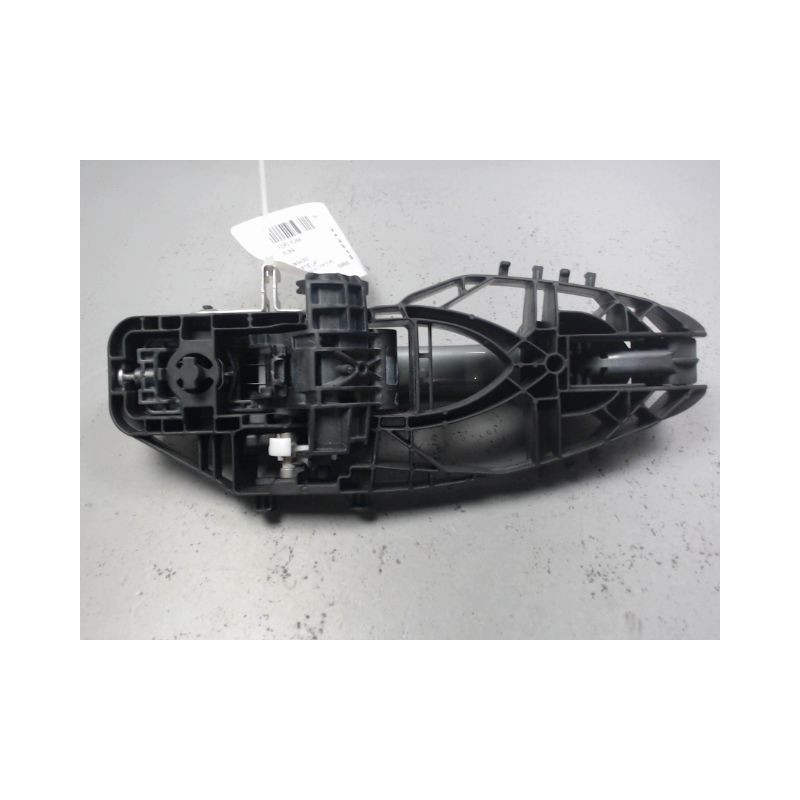POIGNEE EXTERIEURE PORTE ARRIERE GAUCHE FORD PUMA