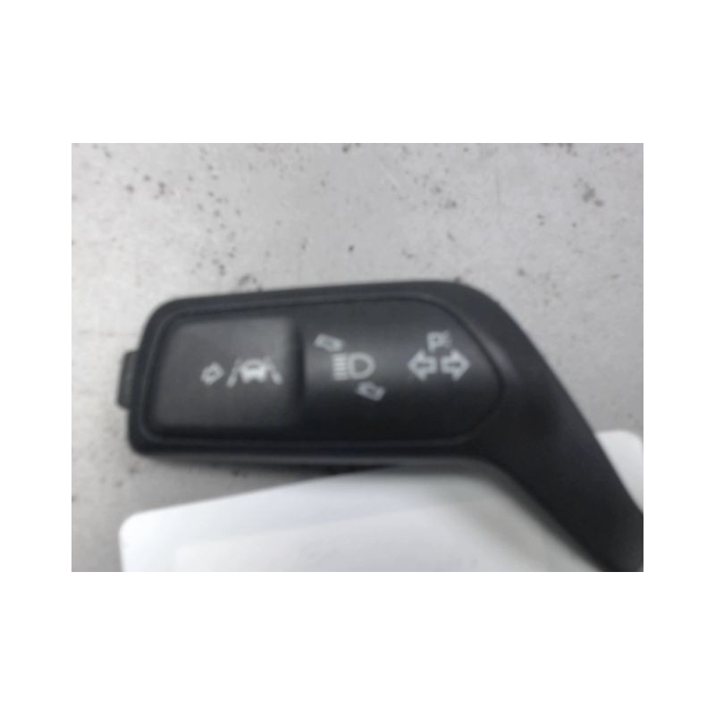 COMMANDE CLIGNOTANT FORD PUMA