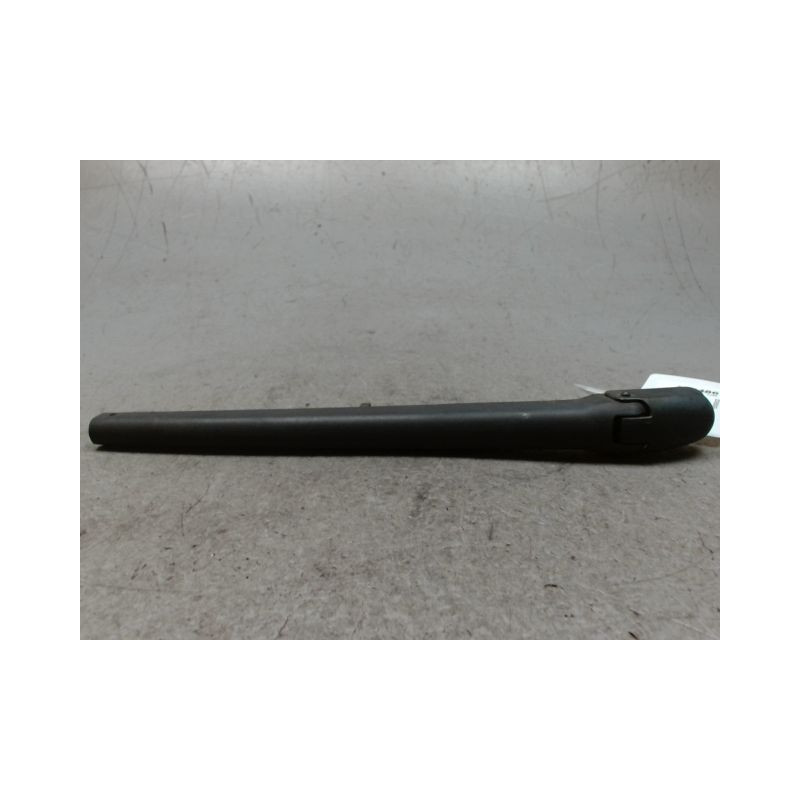 BRAS ESSUIE-GLACE ARRIERE ALFA ROMEO 147 5P