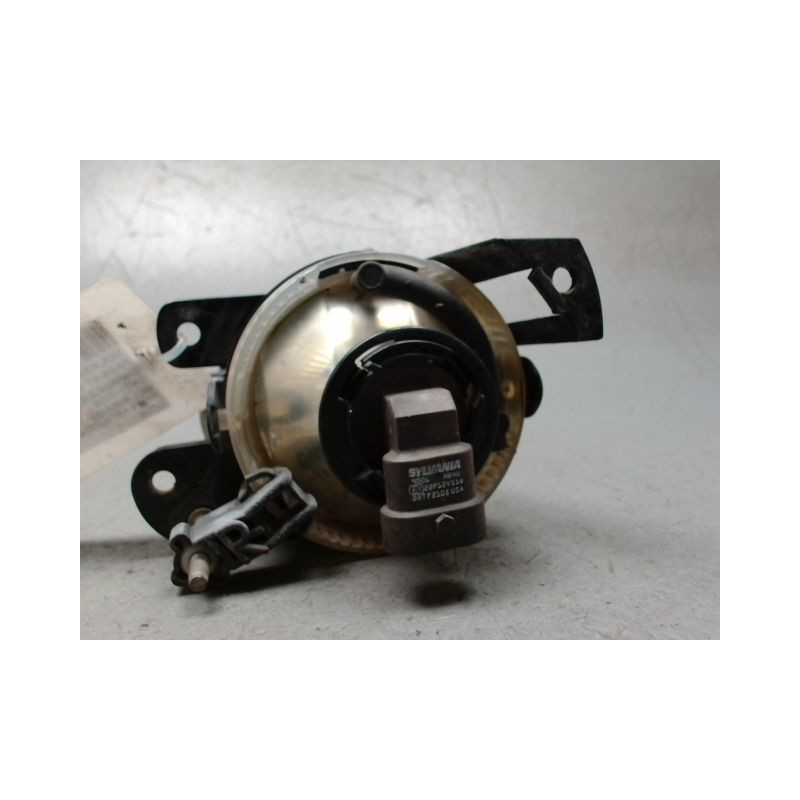 PHARE ANTIBROUILLARD AVANT DROIT VOLKSWAGEN PASSAT 2005-