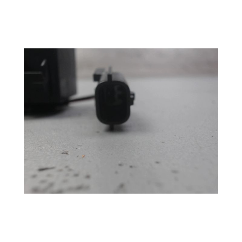 POIGNEE EXTERIEURE PORTE ARRIERE DROIT RENAULT MEGANE