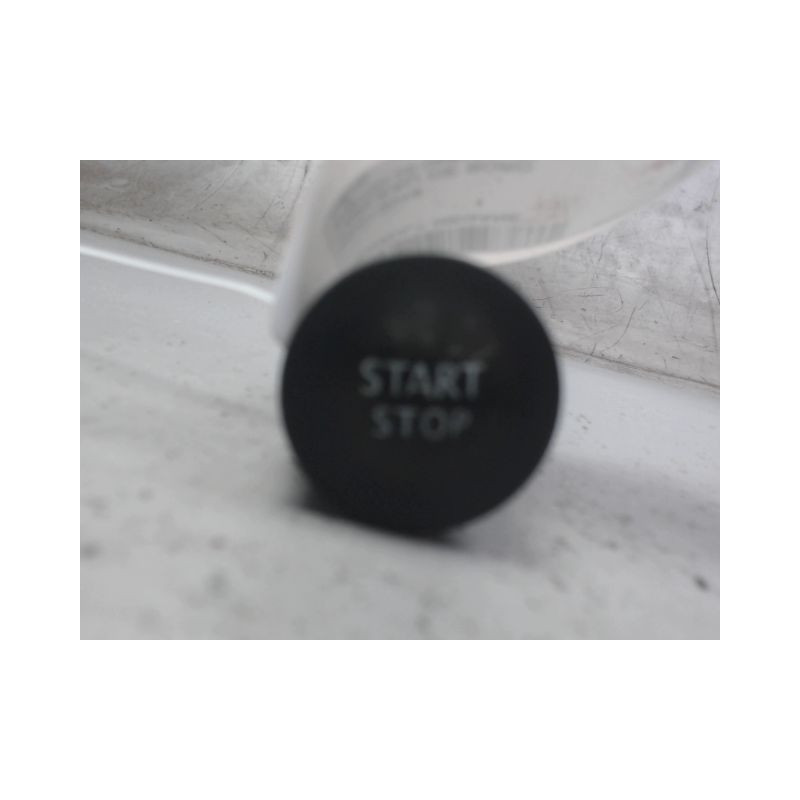 BOUTON DE DEMARRAGE RENAULT MEGANE