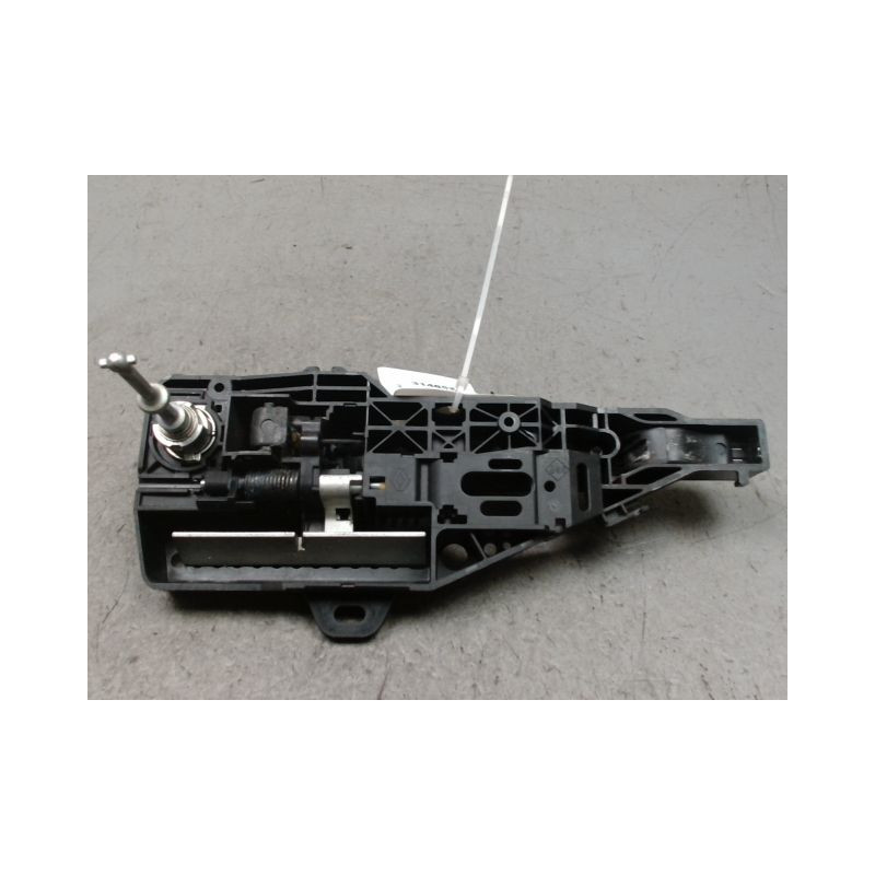 POIGNEE EXTERIEURE PORTE AVANT GAUCHE RENAULT CLIO IV 2012-