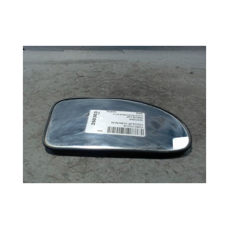 GLACE RETROVISEUR EXT D FORD FOCUS 98-04