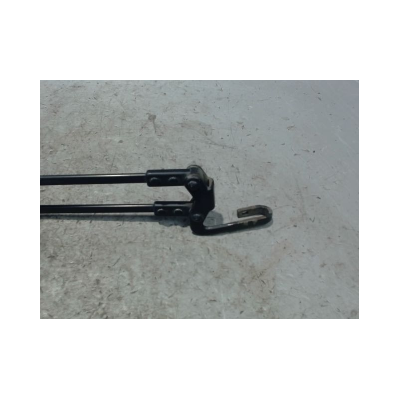 BRAS ESSUIE-GLACE AVANT TOYOTA AYGO 5P