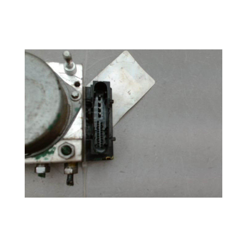 UNITE HYDRAULIQUE ABS DACIA SANDERO I 2008-2012