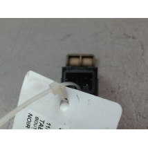 BOUTON DE WARNING SUZUKI SWIFT III 2005-2011