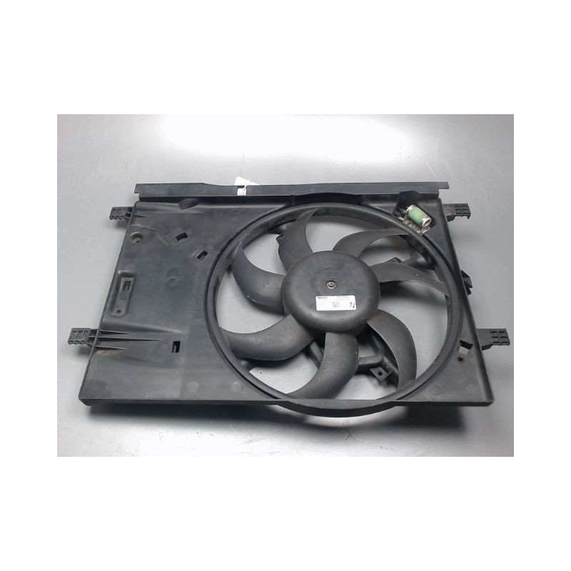 MOTEUR VENTILATEUR RADIATEUR FIAT PUNTO