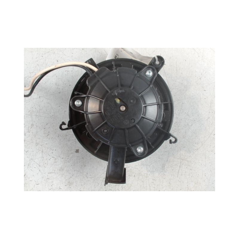 MOTEUR VENTILATEUR CHAUFFAGE OPEL ASTRA 2004-