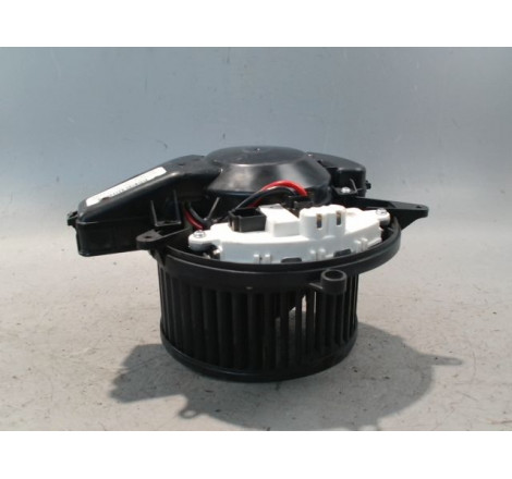 MOTEUR VENTILATEUR CHAUFFAGE