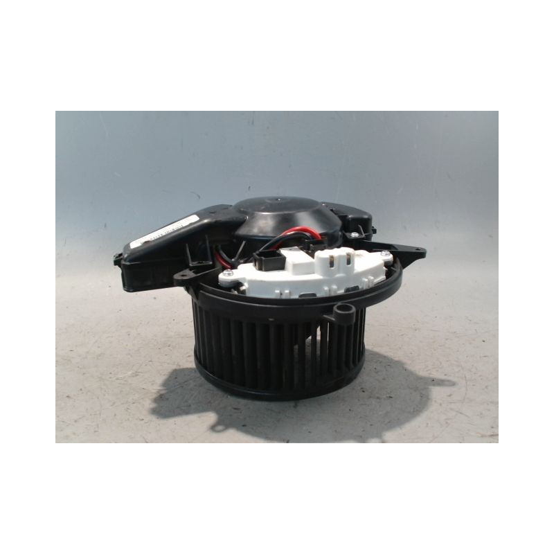 MOTEUR VENTILATEUR CHAUFFAGE MERCEDES GLE