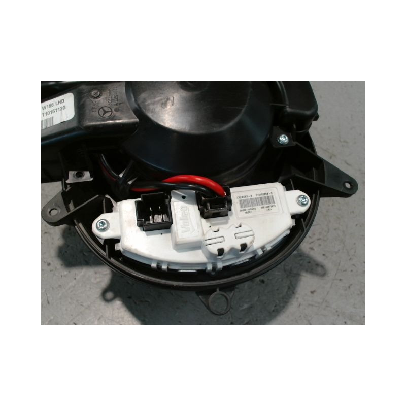 MOTEUR VENTILATEUR CHAUFFAGE MERCEDES GLE