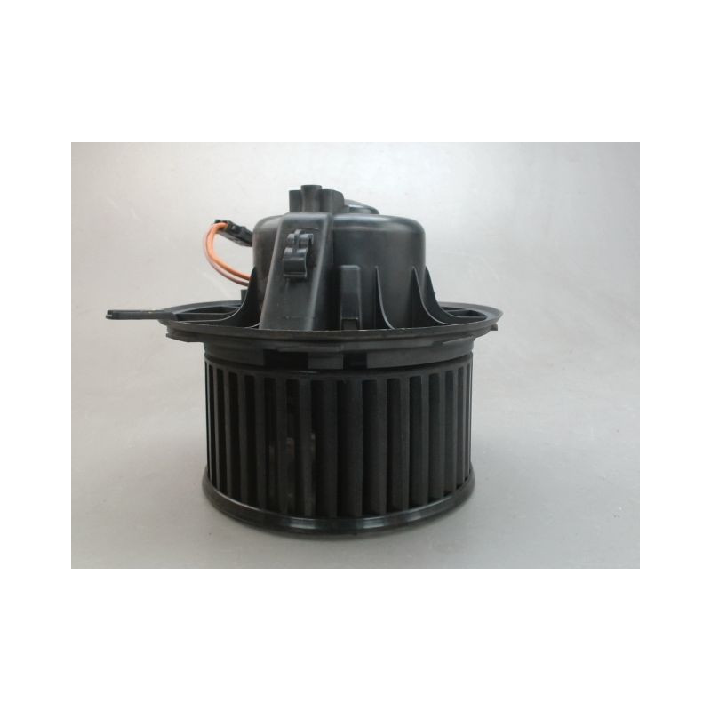 MOTEUR VENTILATEUR CHAUFFAGE VOLKSWAGEN GOLF