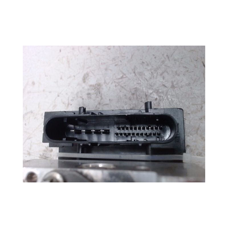 UNITE HYDRAULIQUE ABS NISSAN NOTE