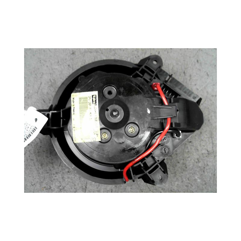 MOTEUR VENTILATEUR CHAUFFAGE CITROEN SAXO 99-