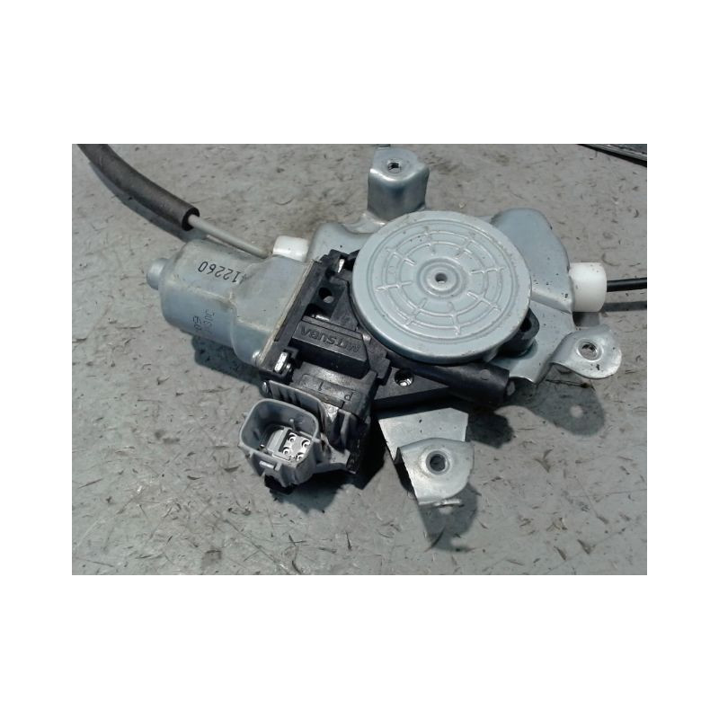 MECANISME+MOTEUR LEVE-GLACE AVANT DROIT NISSAN JUKE
