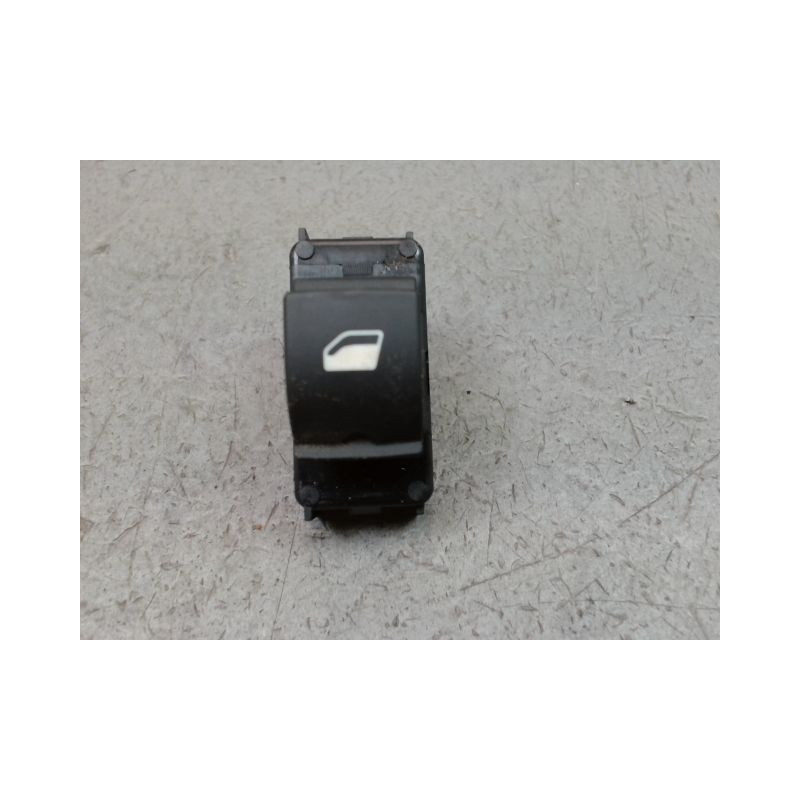 COMMANDE LEVE-GLACE PORTE AVD CITROEN E-C4