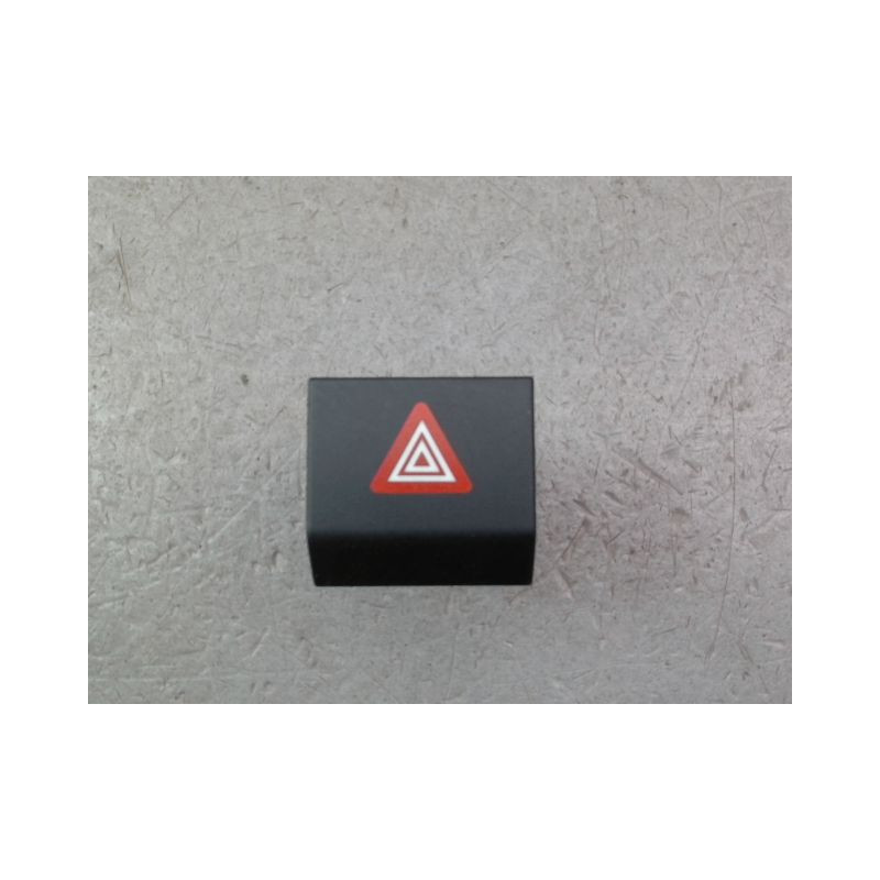BOUTON DE WARNING CITROEN E-C4
