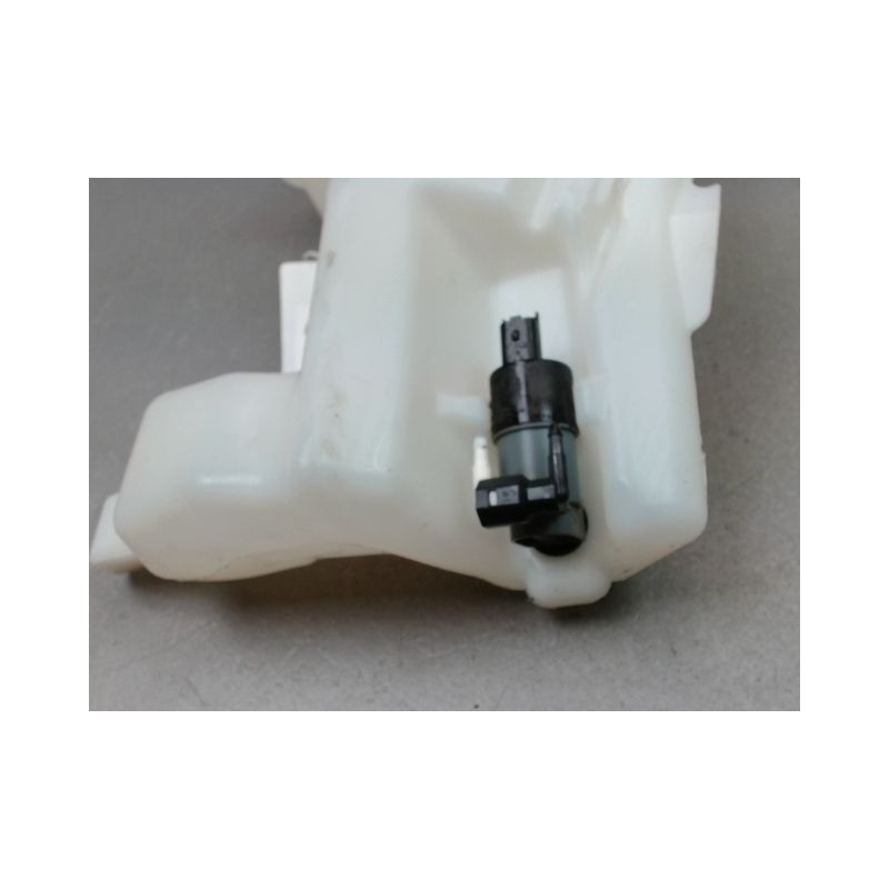 RESERVOIR LAVE-GLACE AVANT NISSAN QASHQAI BREAK II Phase 1 2014-...