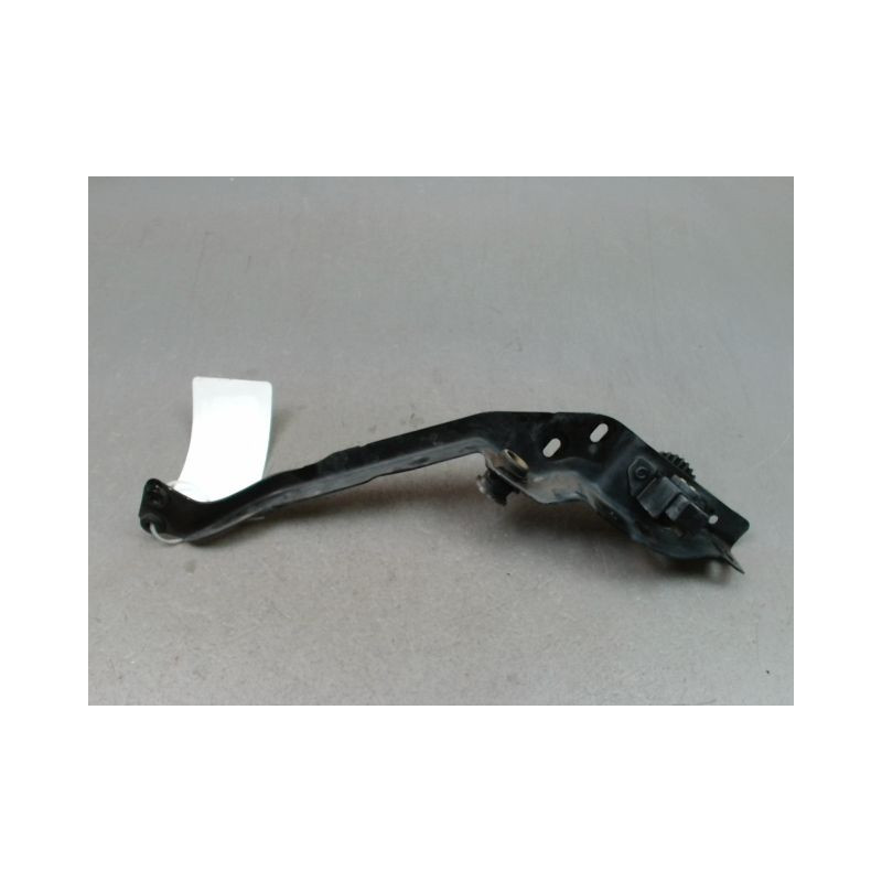 SUPPORT PARE-CHOC AVG MERCEDES CLASSE C 2007-