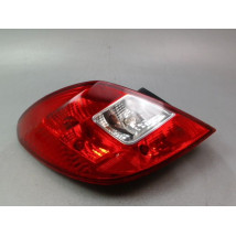 FEU ARRIERE GAUCHE  OPEL CORSA IV Phase 2 (D) 2011-...