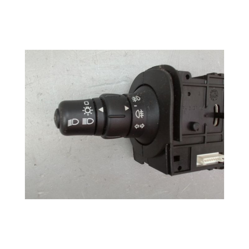 COMMANDE ECLAIRAGE RENAULT SCENIC MONOSP. II Phase 2 2006-2009