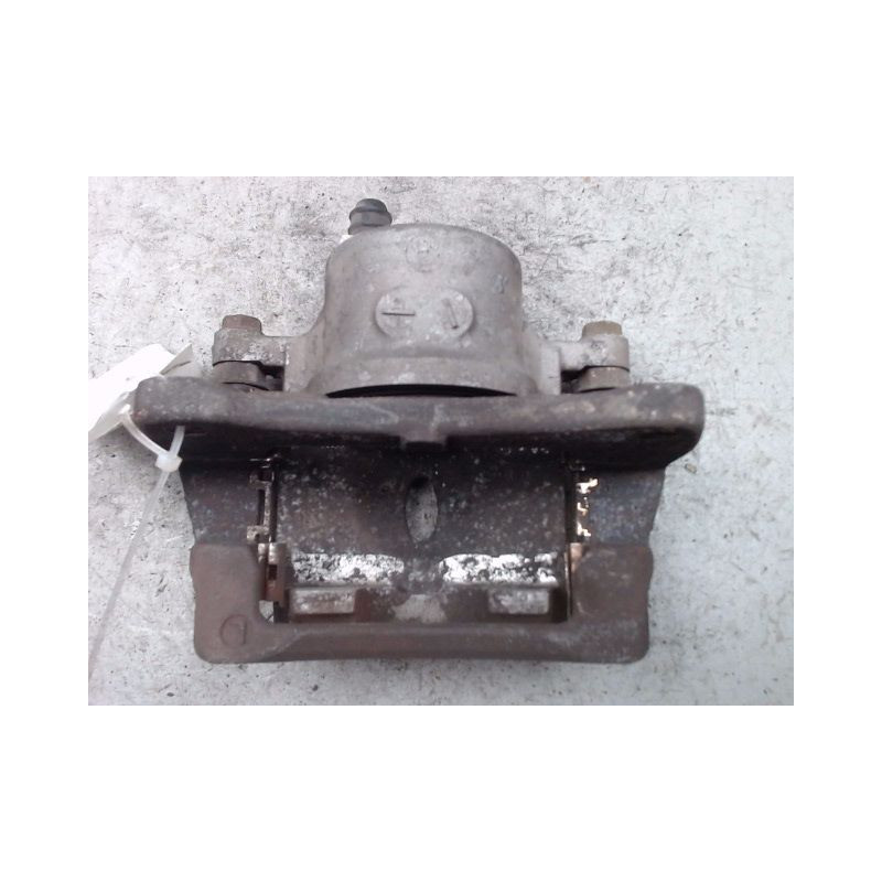 ETRIER DE FREIN AVANT GAUCHE TOYOTA PRIUS 2004-