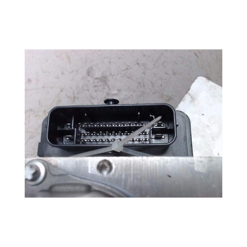 UNITE HYDRAULIQUE ABS RENAULT TWINGO