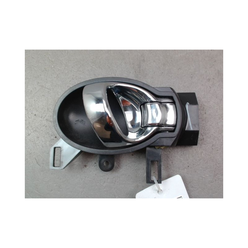POIGNEE INTERIEURE PORTE AVANT DROIT NISSAN MICRA 2009-