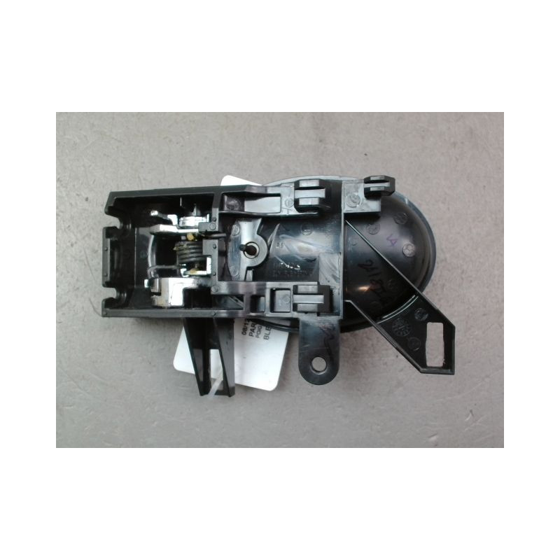 POIGNEE INTERIEURE PORTE AVANT DROIT NISSAN MICRA 2009-