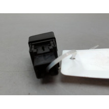 BOUTON DE WARNING NISSAN MICRA 2009-