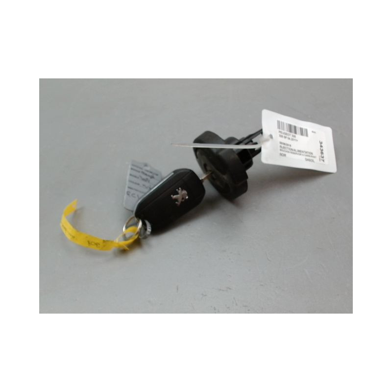 BOUCHON RESERVOIR A CARBURANT PEUGEOT 308 2011-