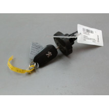BOUCHON RESERVOIR A CARBURANT PEUGEOT 308 2011-
