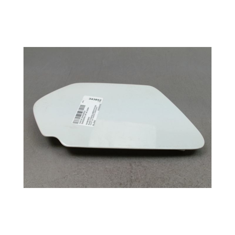 VOLET DE TRAPPE CARBURANT DACIA SANDERO 2008-