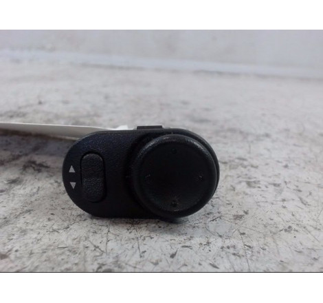 COMMANDE RETROVISSEUR EXT ELECTRIQUE