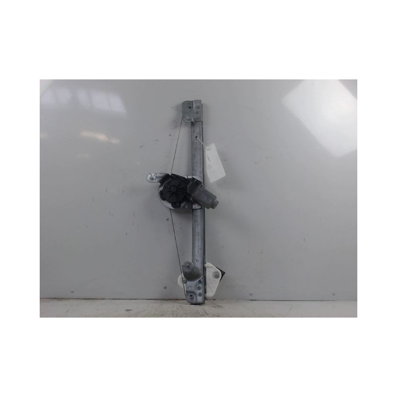 MECANISME+MOTEUR LEVE-GLACE AVANT GAUCHE DACIA LOGAN 4 P 05-08