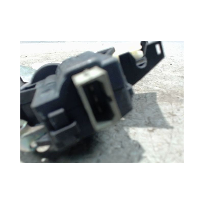 SERRURE COFFRE ARRIERE AUDI A6 2001-