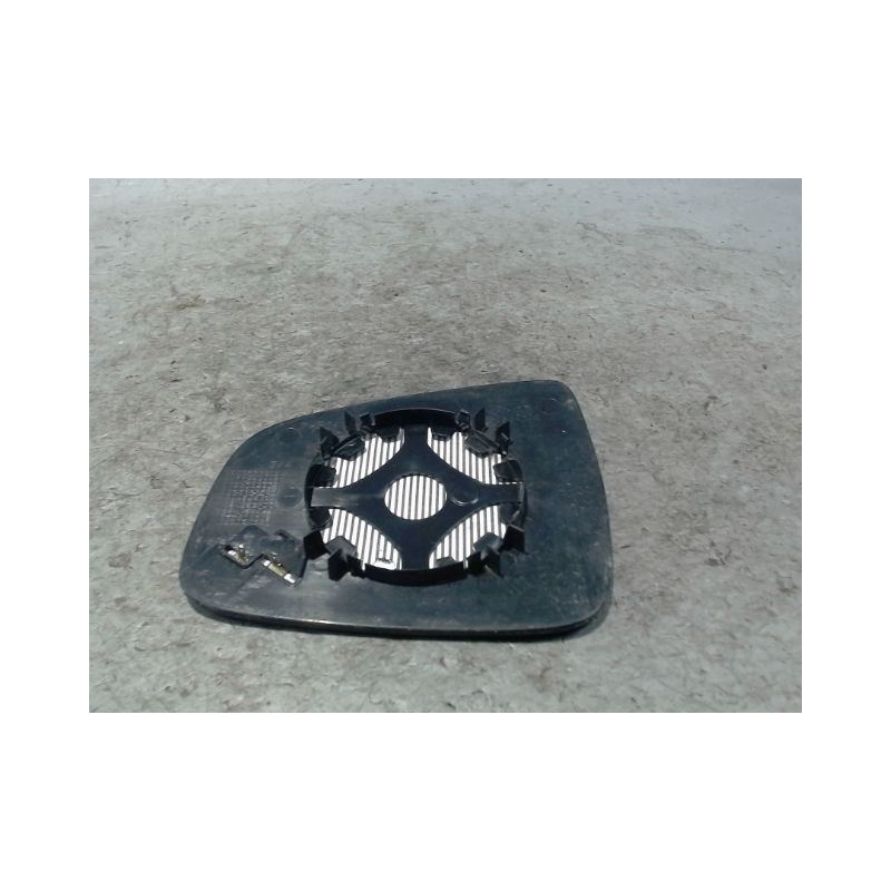 GLACE RETROVISEUR EXT D DACIA SANDERO 2008-